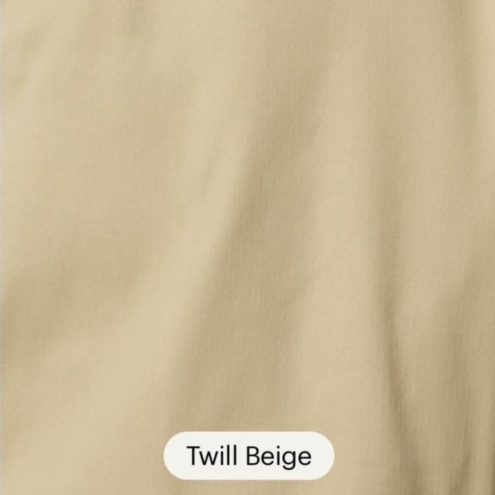 NWT! North Face Hiking Workout Activewear Bermuda Shorts - Size Small - Picture 9 of 9